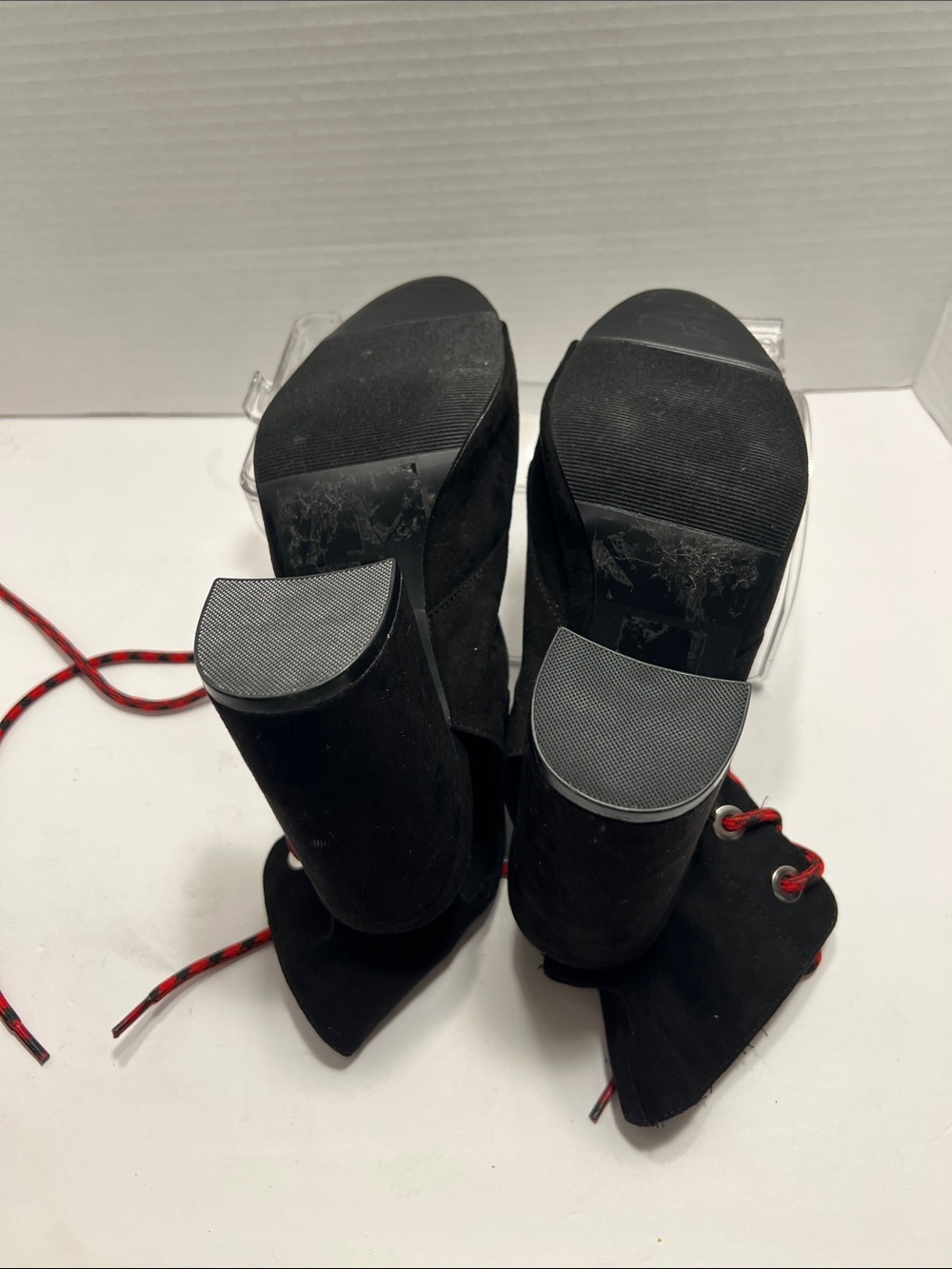 Forever 21 Black Peep Toe Lace-Up Ankle Boots with Red Laces - Picture 4 of 7